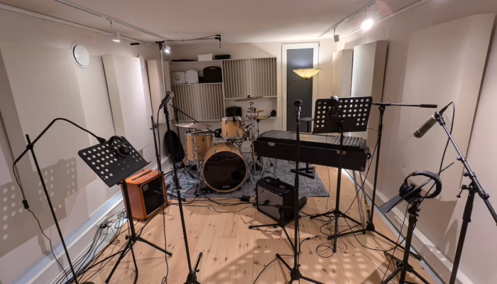 Aufnahmeraum 1 Band Aufnahmeraum 1 Band